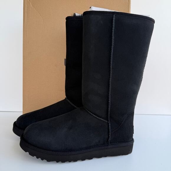 NIB • UGG Women's Classic Tall II Boot Size: 8 - Picture 3 of 8